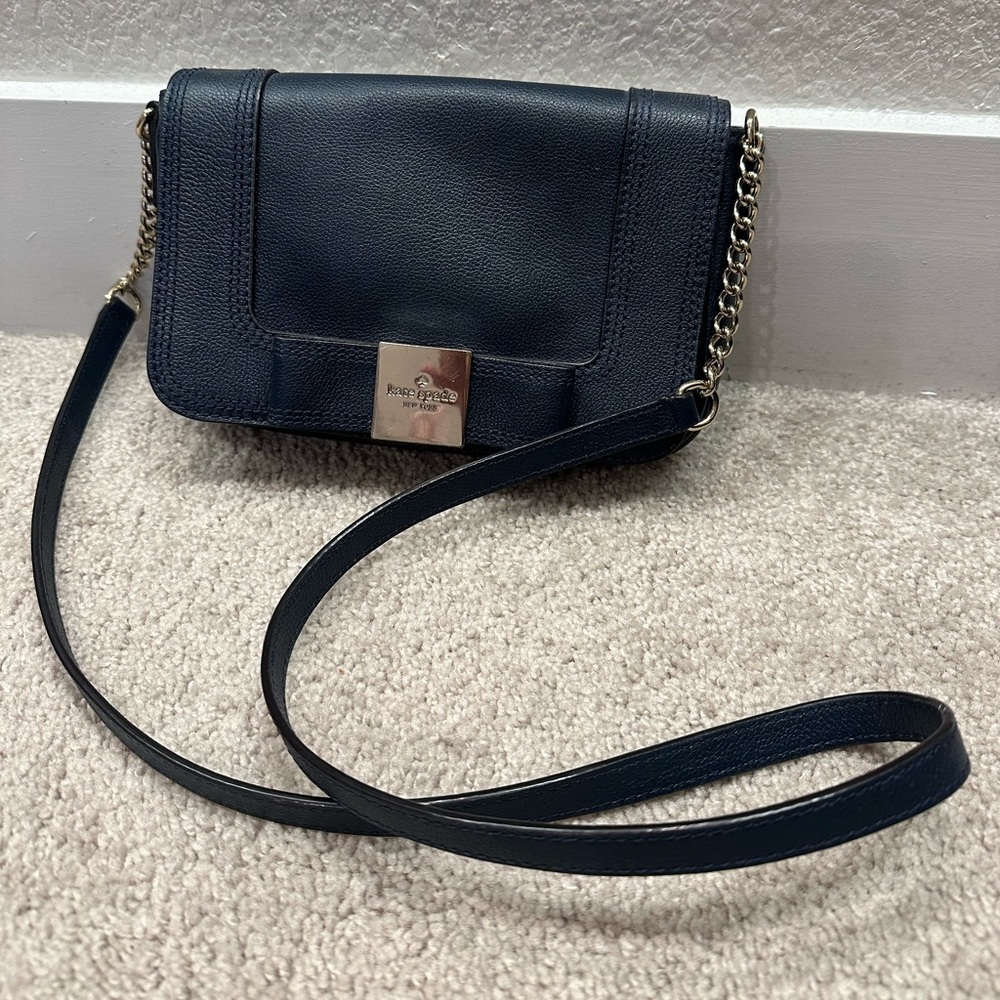Kate Spade navy bow crossbody bag.